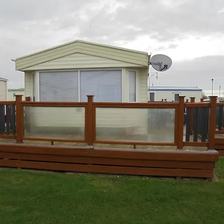 6 Berth Heated On The Chase Brisbane Apartment Ingoldmells Exterior photo