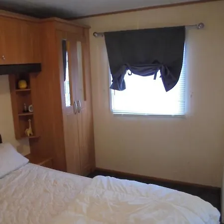 6 Berth Heated On The Chase Brisbane Apartment Ingoldmells Exterior photo